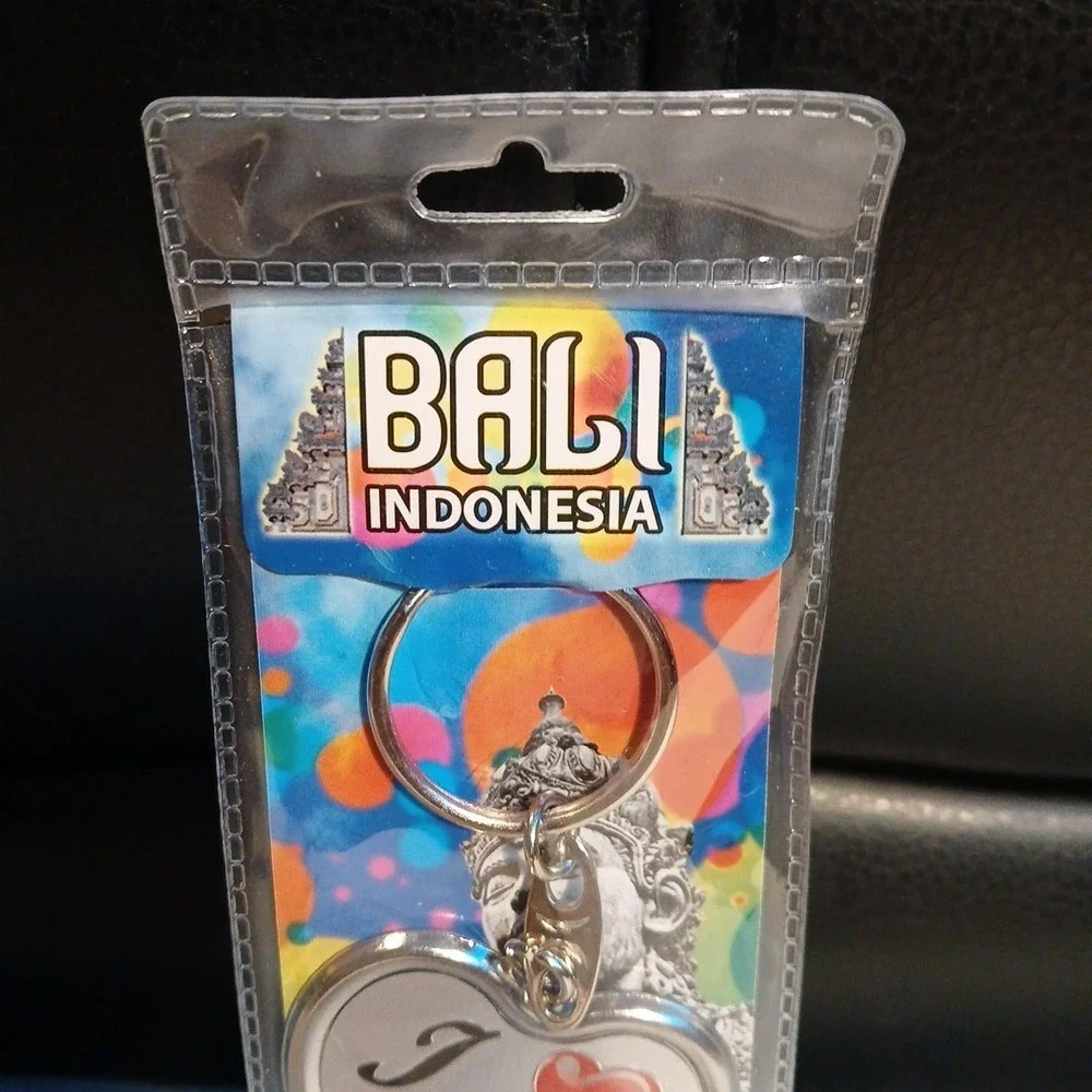 I Love Bali I‎ Heart Bali Indonesia Silvertone Keychain